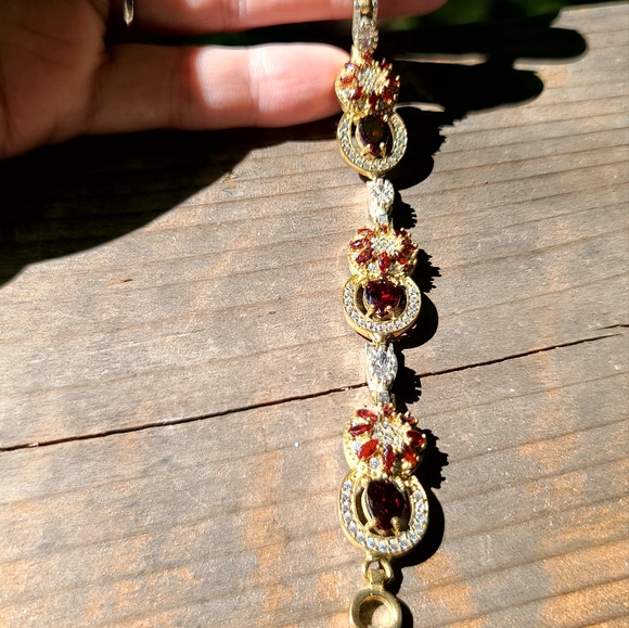 STUNNING ruby, garnet & white Topaz sterling & gold bracelet - Picture 9 of 9